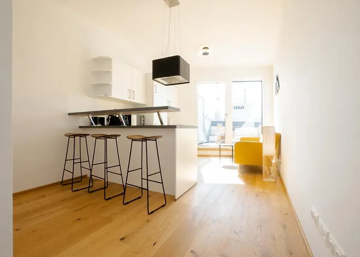 Orestaliving - Penthouse With Private Terrace
